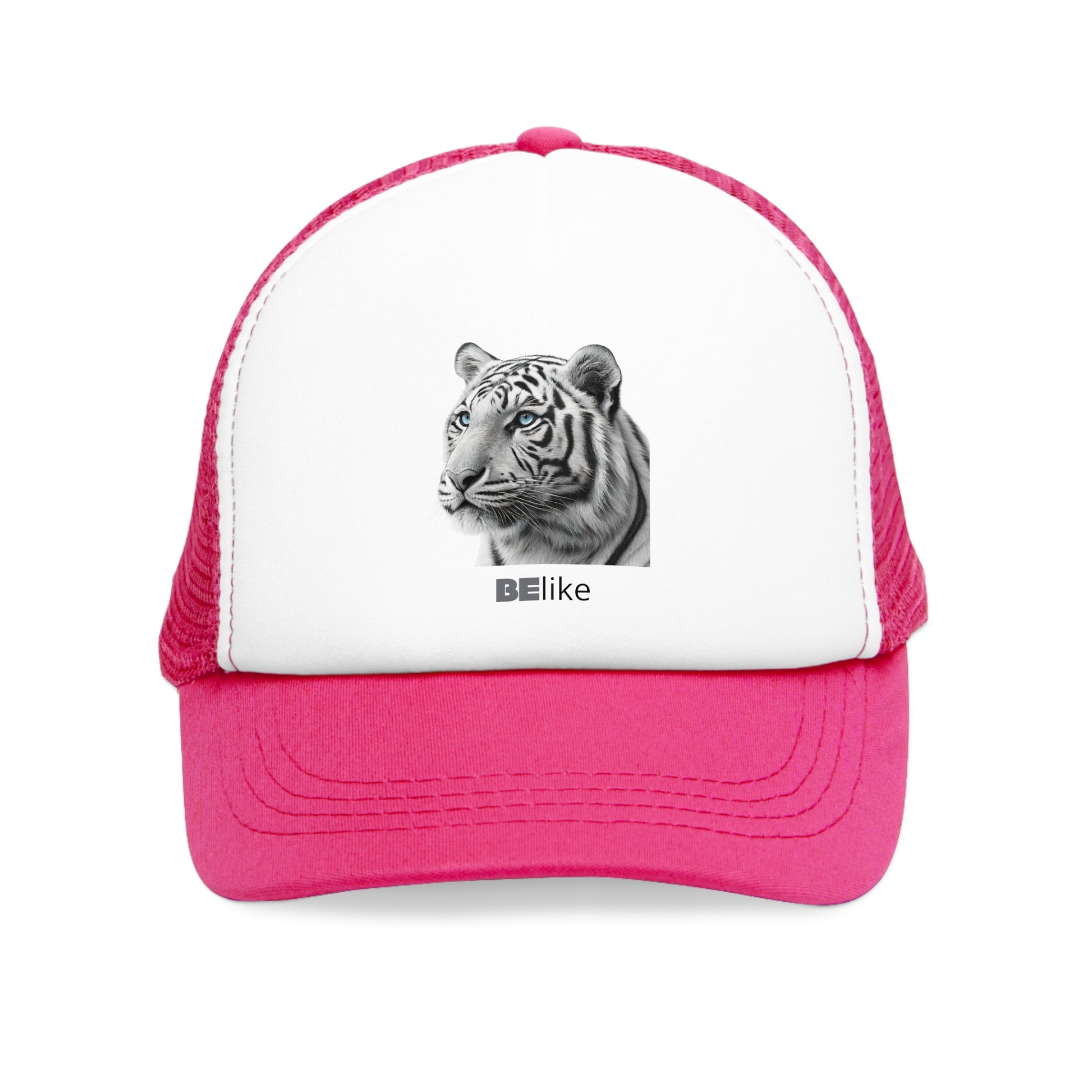 Trucker cap with white tiger design 