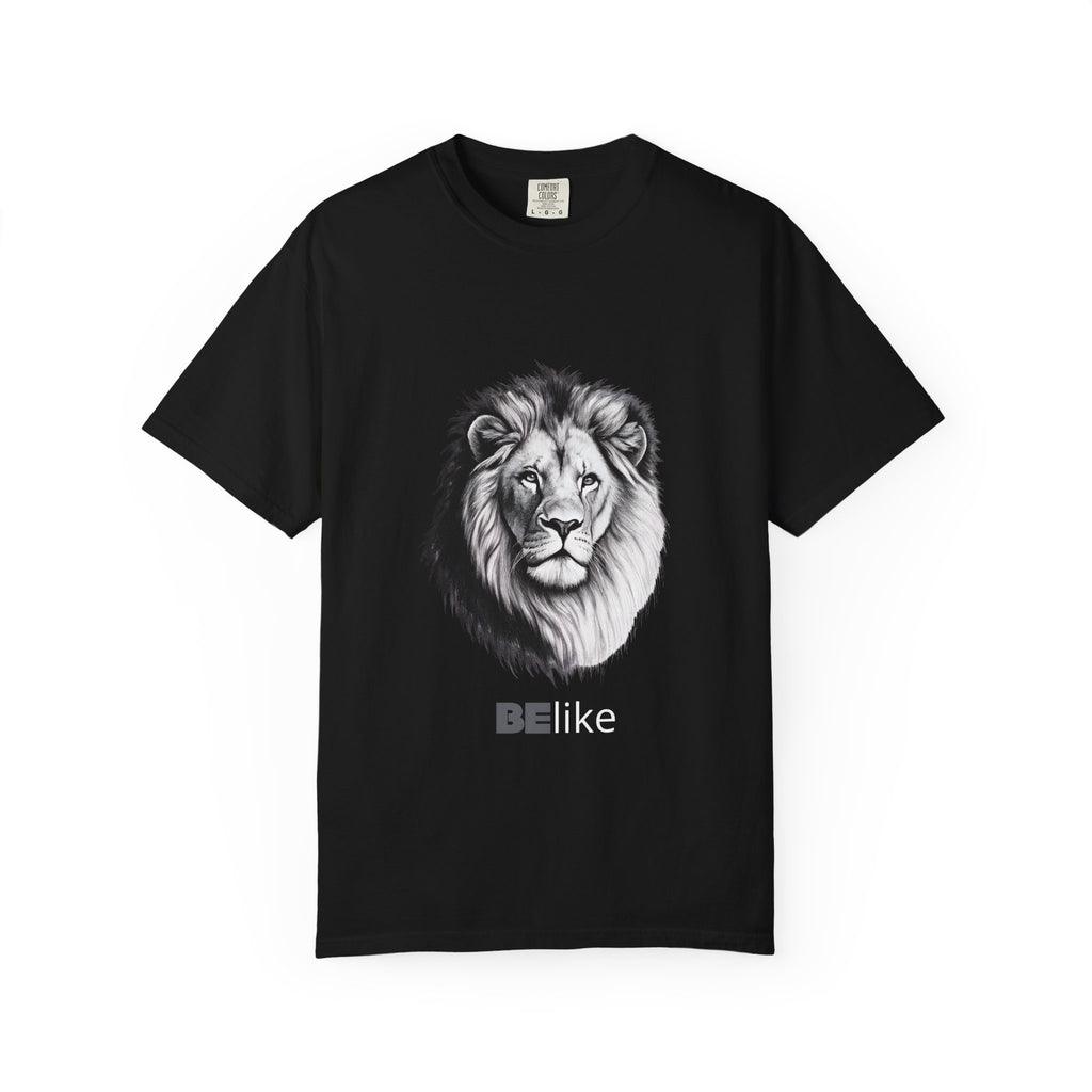 Minimalist lion illustration black t-shirt Be like the Lion