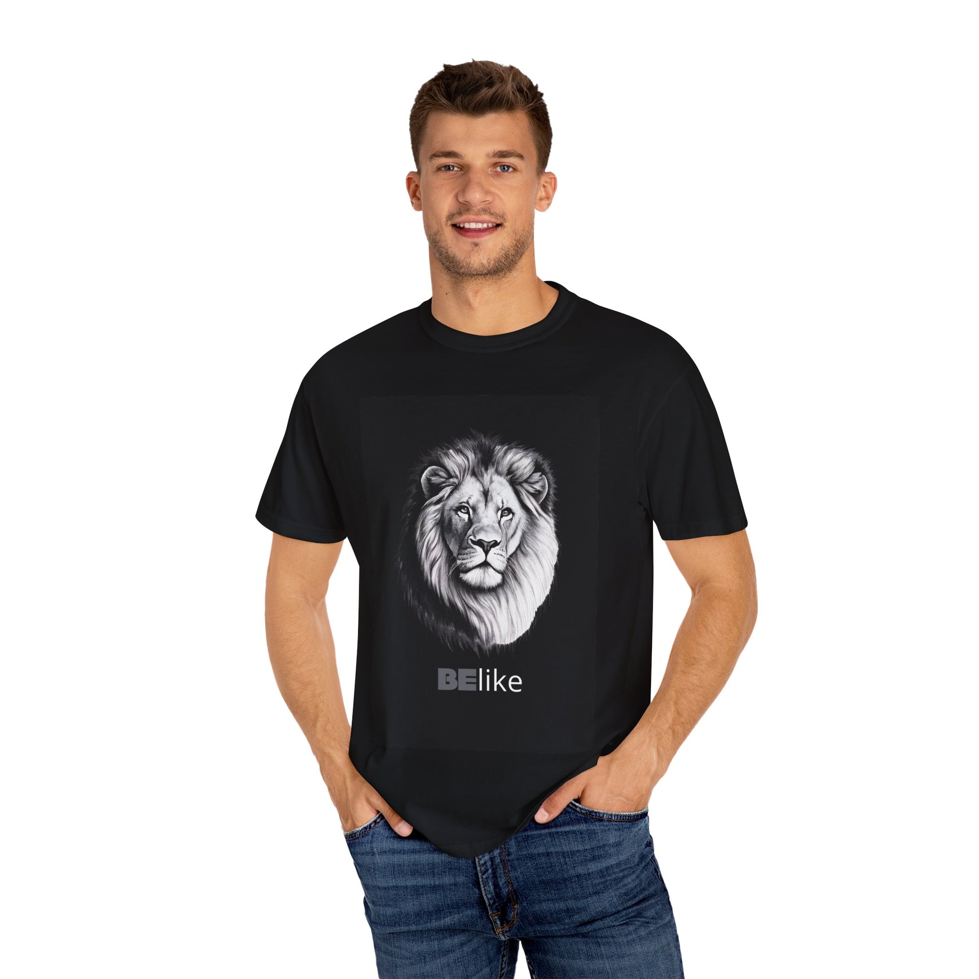 Minimalist lion illustration black t-shirt Be like the Lion
